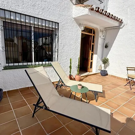 White Boho Banus, By Sol Maestranza ماربيا